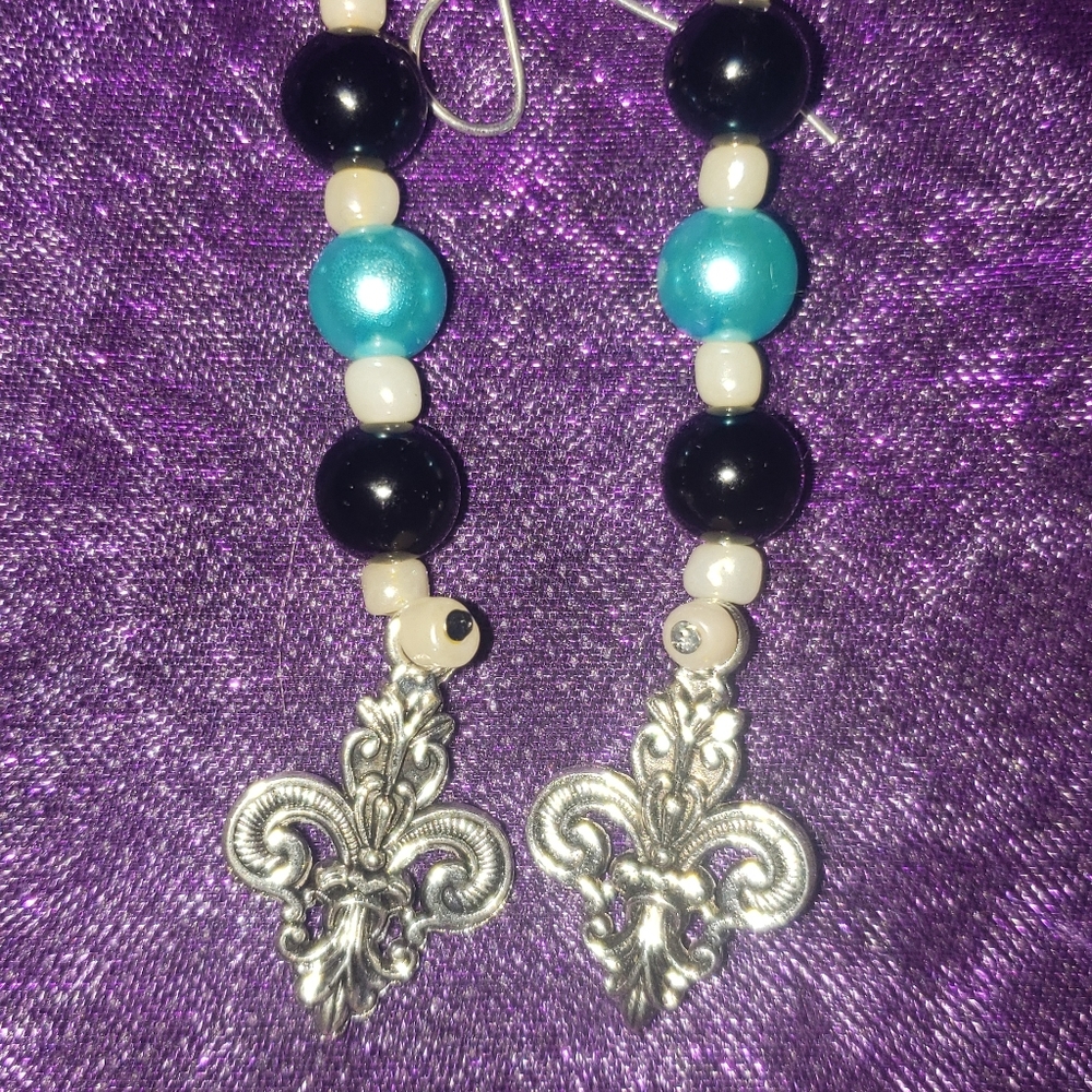 Fleur de lis earrings